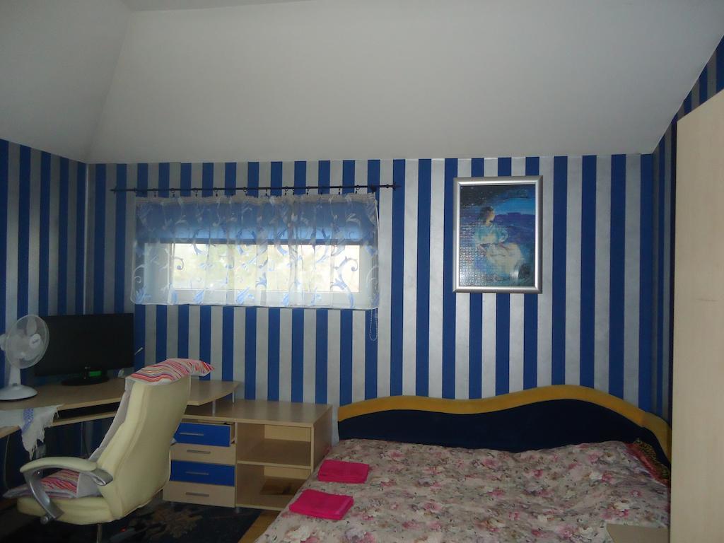 Homestay Roja Wilno Zewnętrze zdjęcie