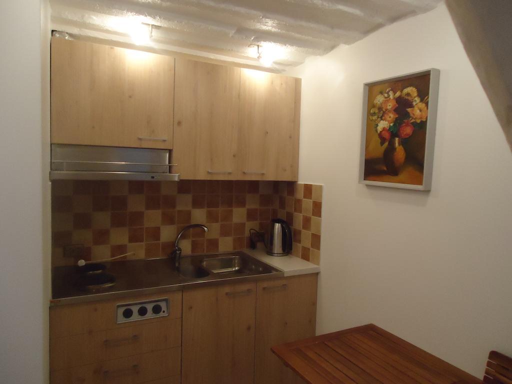 Homestay Roja Wilno Zewnętrze zdjęcie