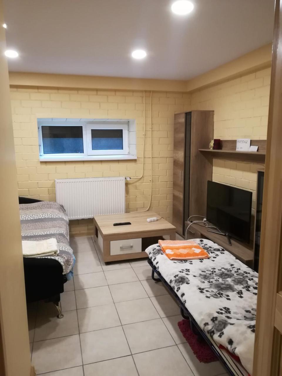 Homestay Roja Wilno Zewnętrze zdjęcie